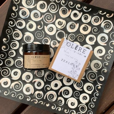 Zealous Oud Scented Candle - 45g